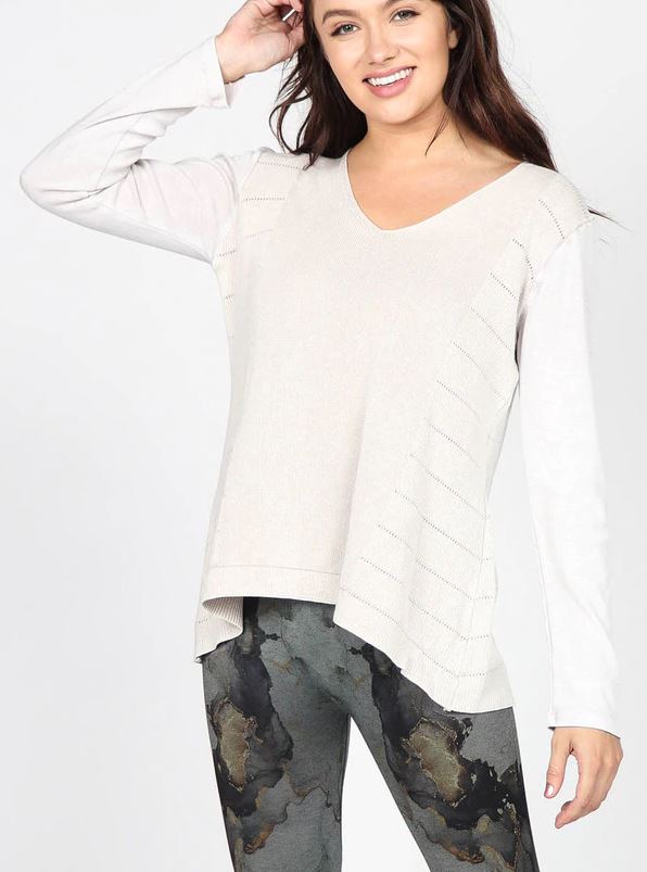 V-Neck Long Sleeve Sweater with Contrast Fabric Sleeves